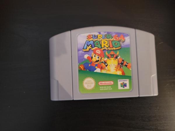 Super Mario 64